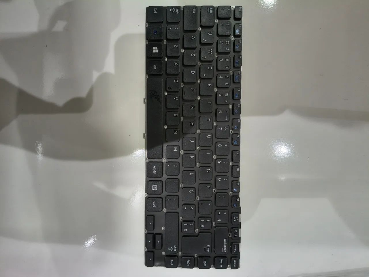 Teclado Para Notebook Samsung Np270e4e-kd5br Np270e4e-kd6br