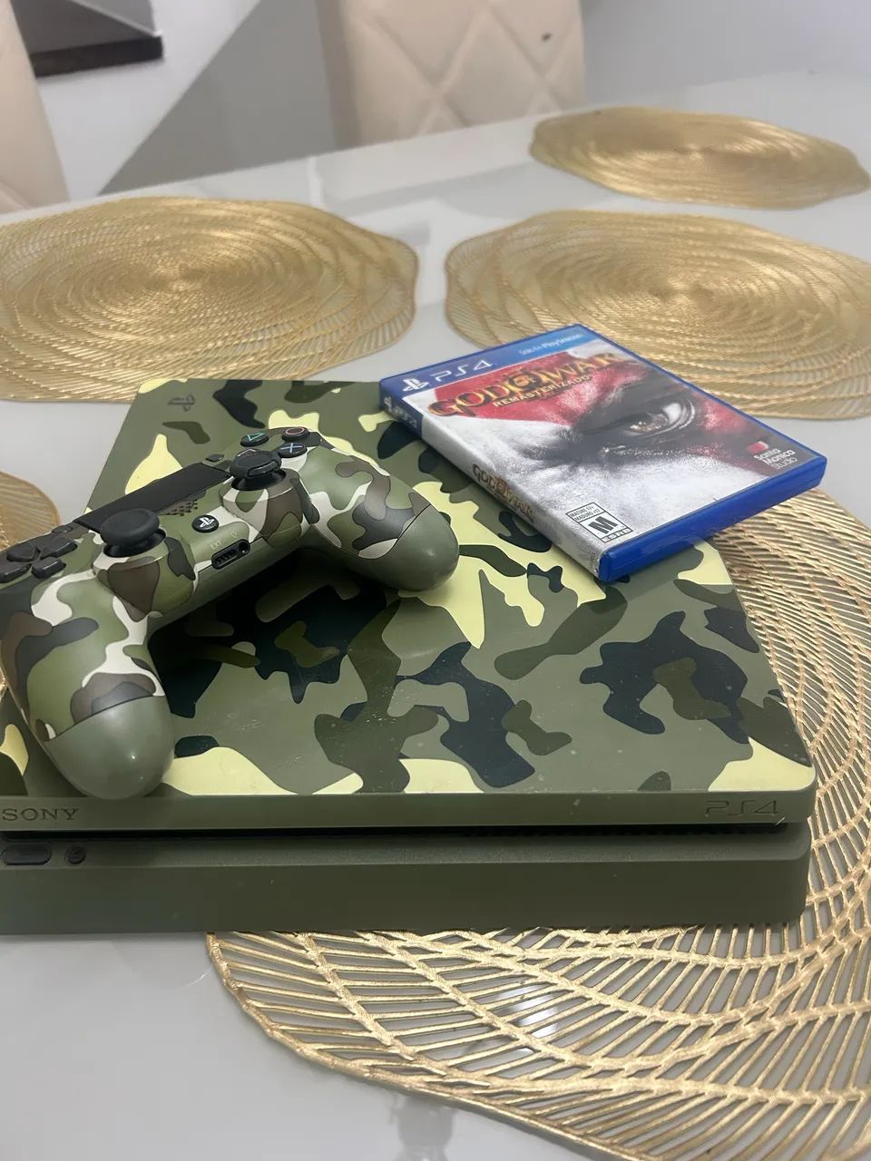 PlayStation 4 Slim - Foto 3