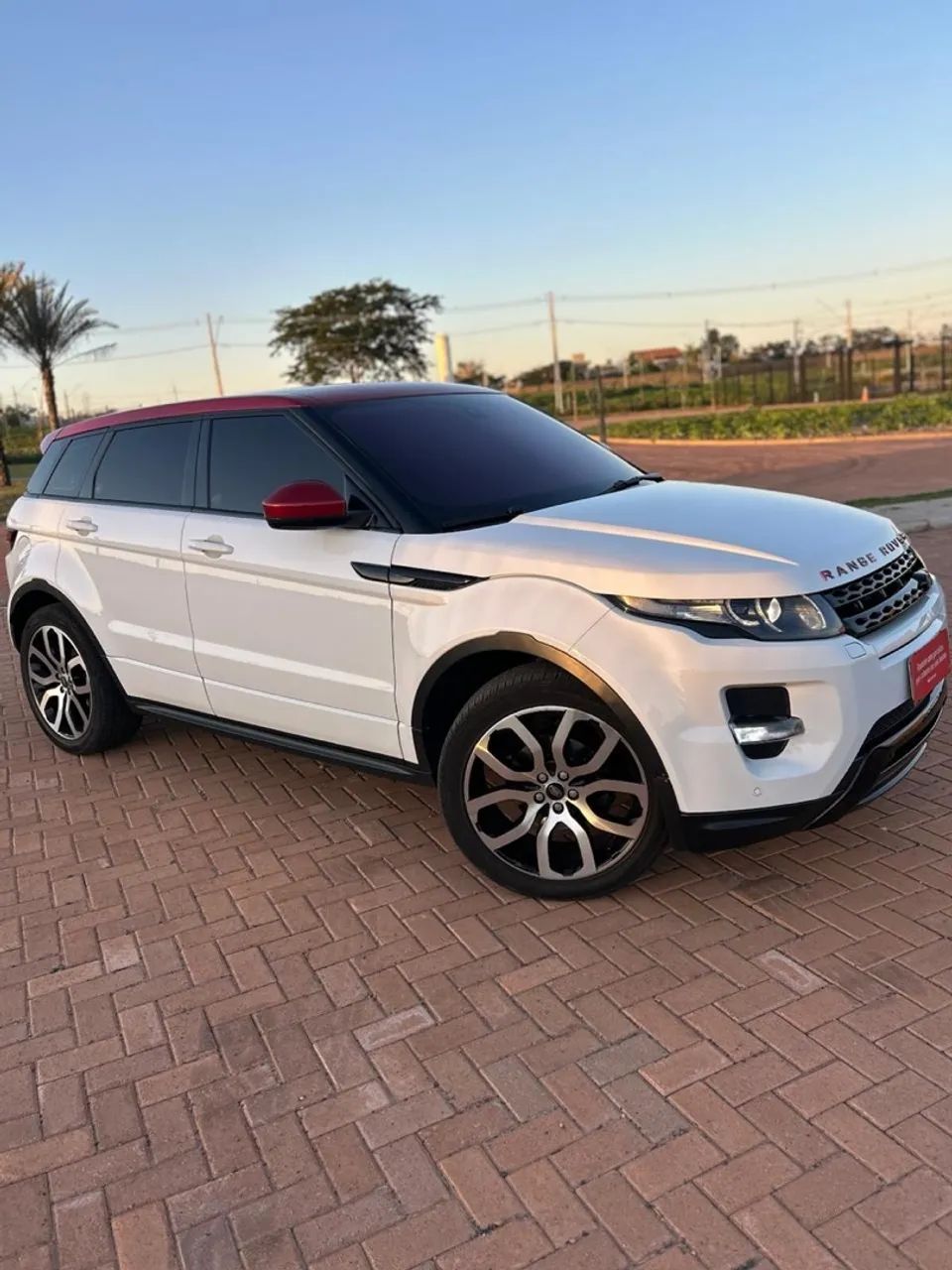 Land Rover Range Rover Evoque Dynamic 2.0 AUT 5P 2015