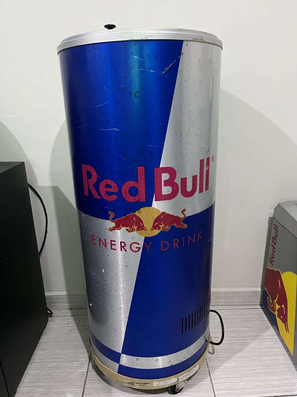 FREZER RED BULLL 