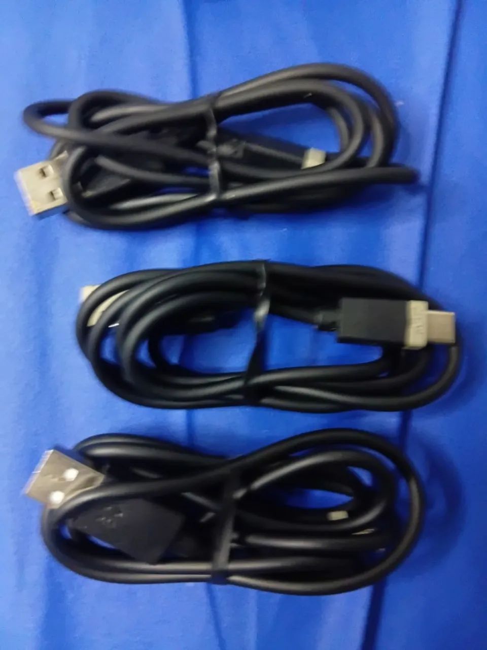 Kit Com 3 Cabos USB Tipo-C Pretos Novos