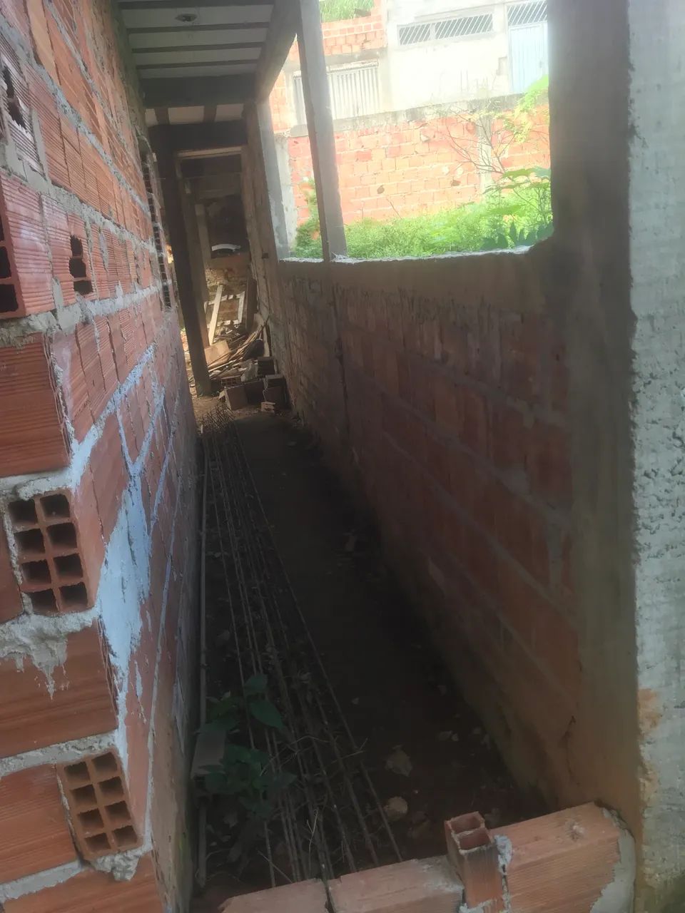 Vende se casa 