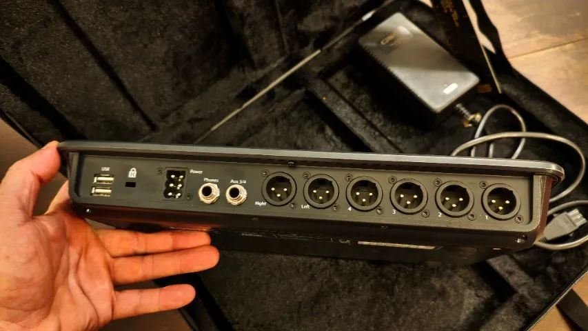 Mixer QSC TouchMix-8 - Foto 2