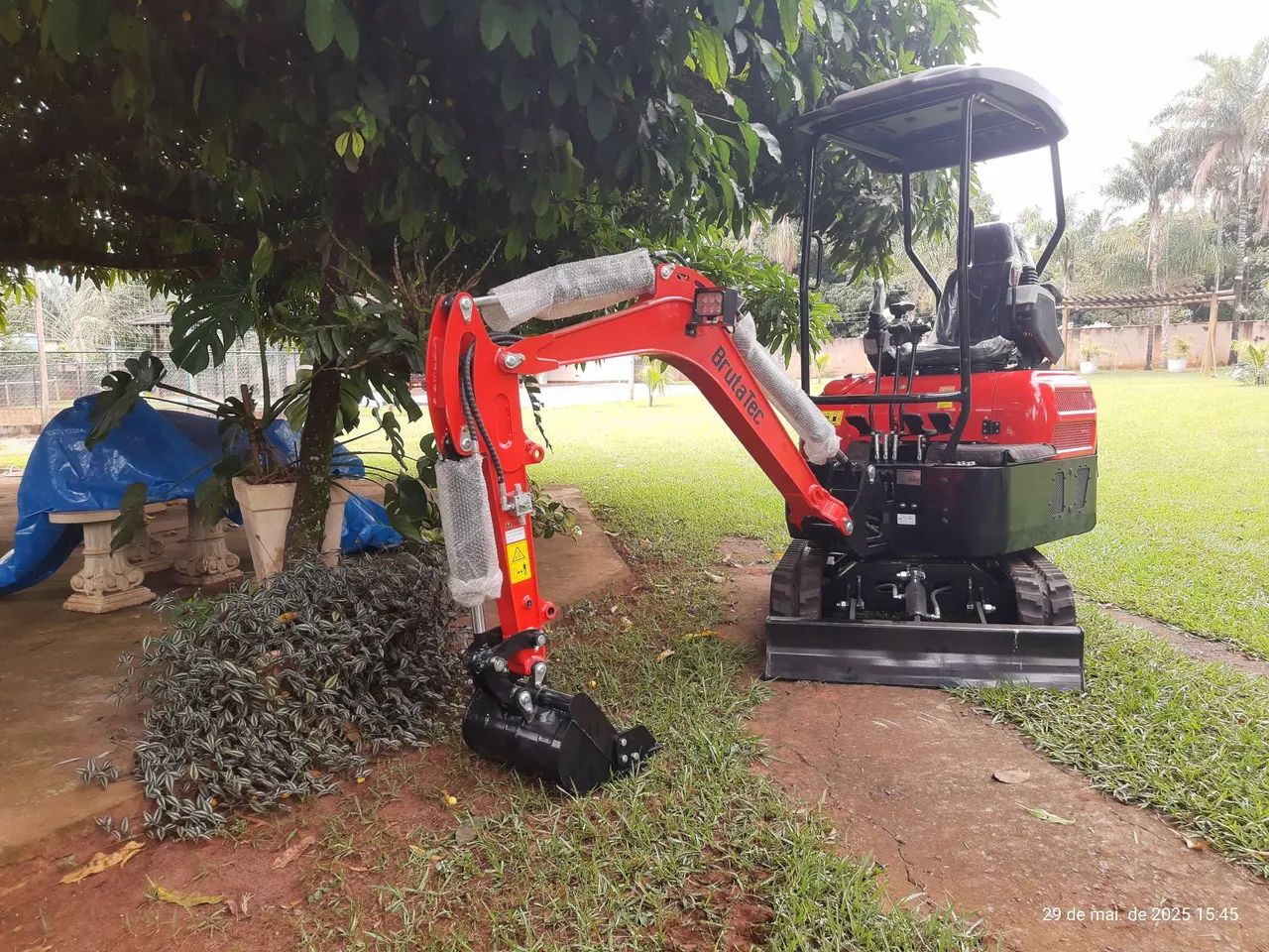 Mini escavadeira 