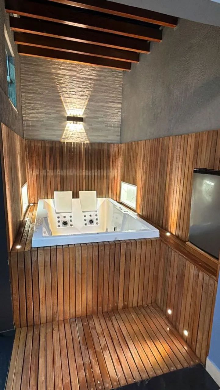 Jacuzzi, Banheira ( deck em madeira) - Foto 4