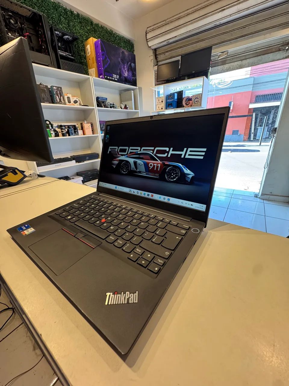 LENOVO E14 ? CORE i7 11ª GERAÇÃO - Foto 2
