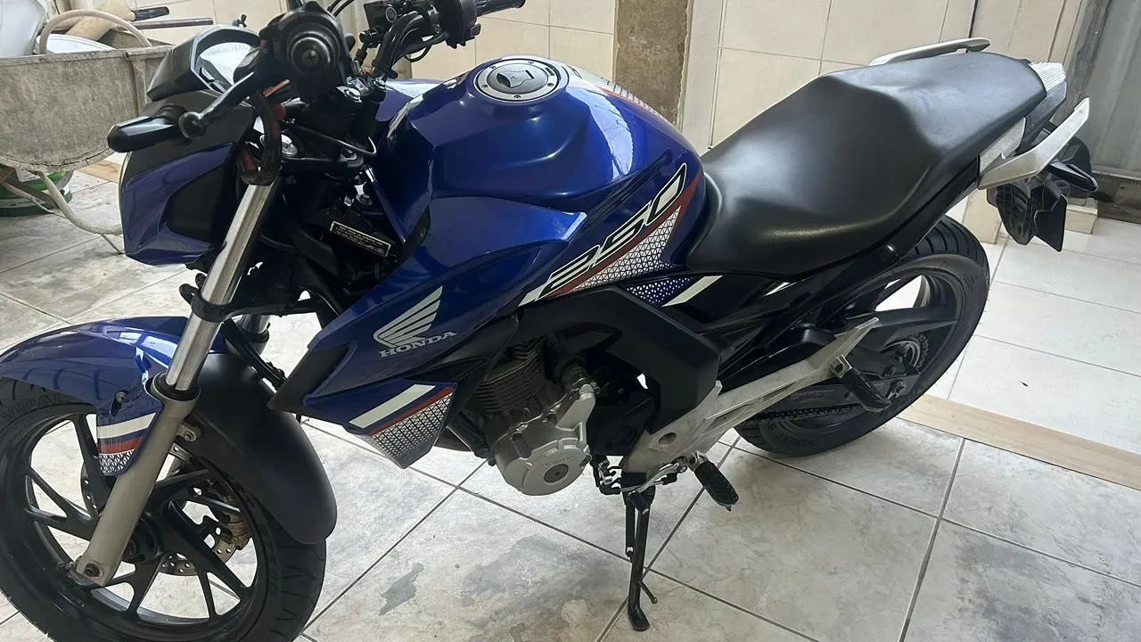 Moto nova 