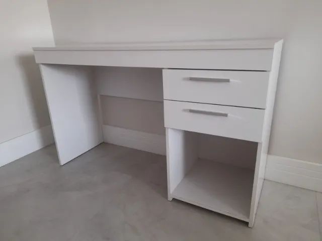 Escrivaninha com gavetas - Foto 2