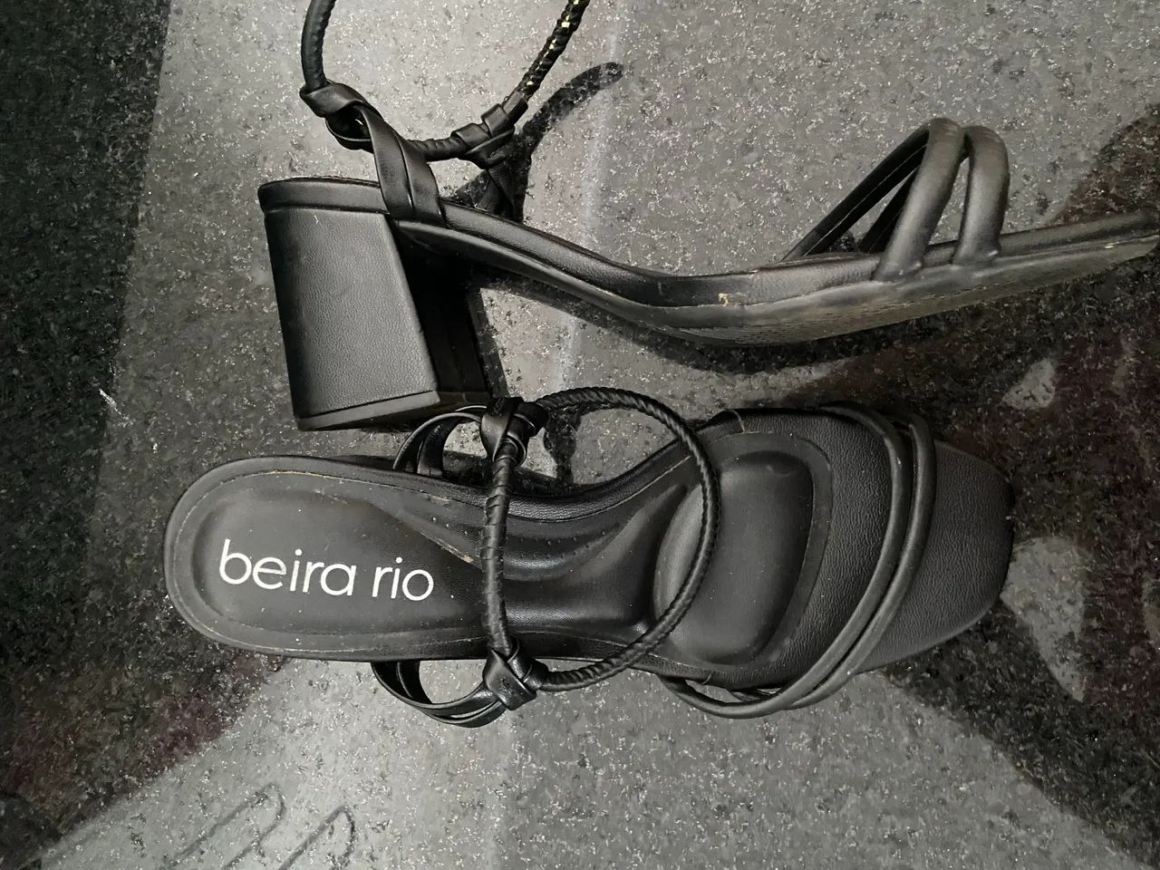Salto Beira Rio  - Foto 2