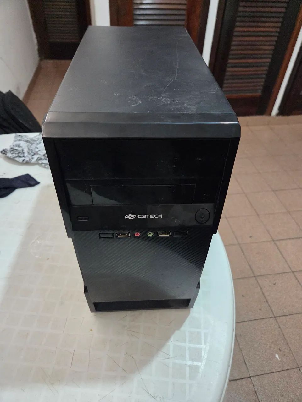 Pc.  Sozinho