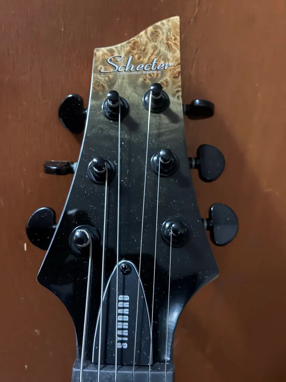 Guitarra schecter C1 standard nova na caixa  - Foto 5