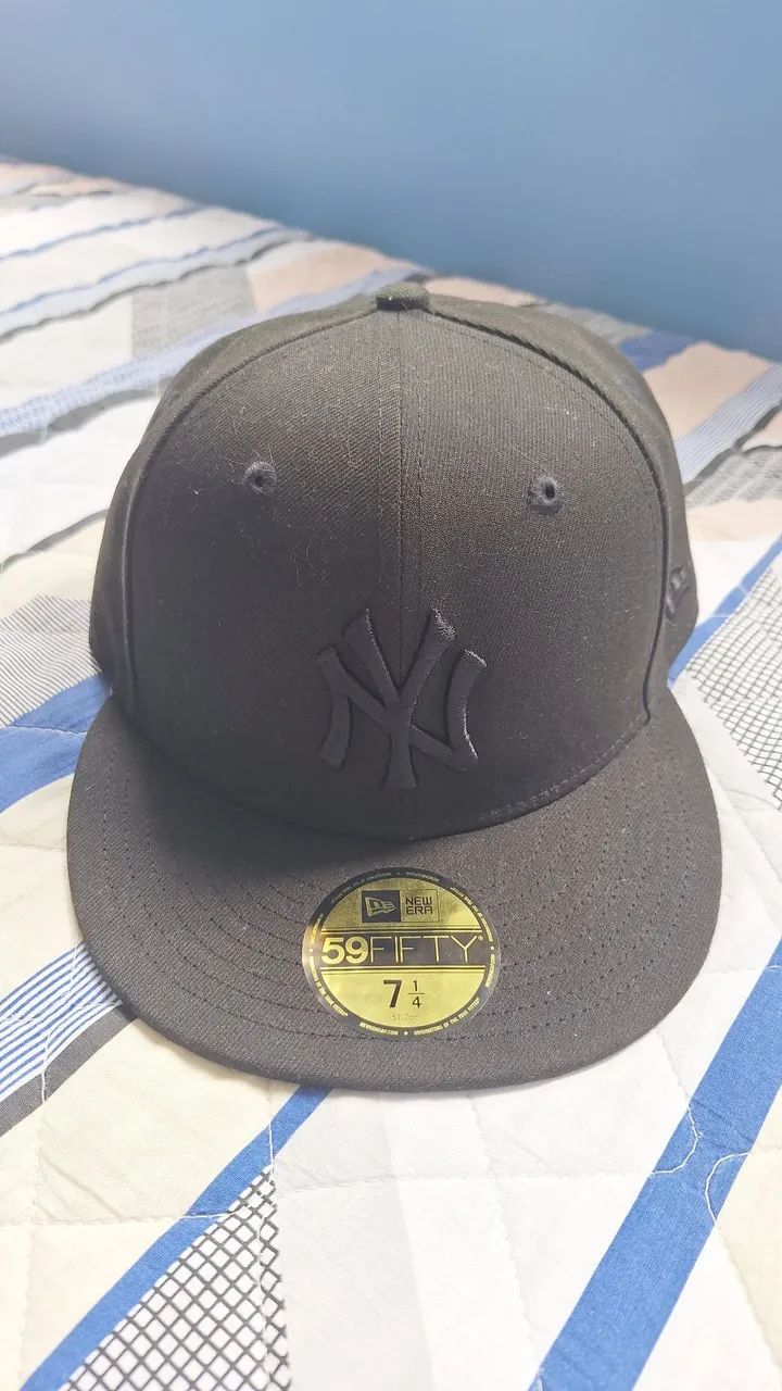 Boné New Era Preto 7 1/4