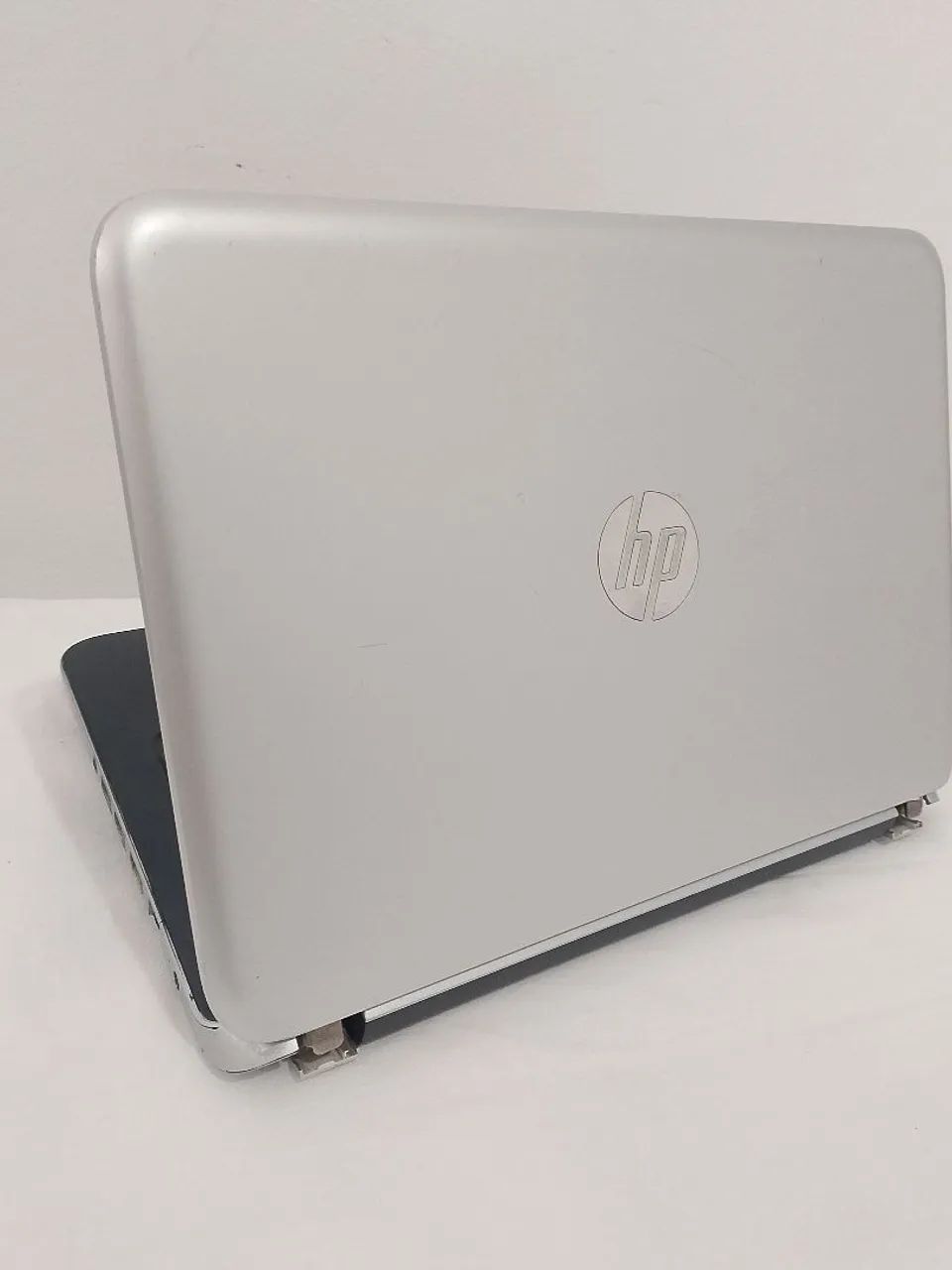 Notebook completo funcionando normalmente no carregador ideal para DJs BPM instalado  - Foto 3