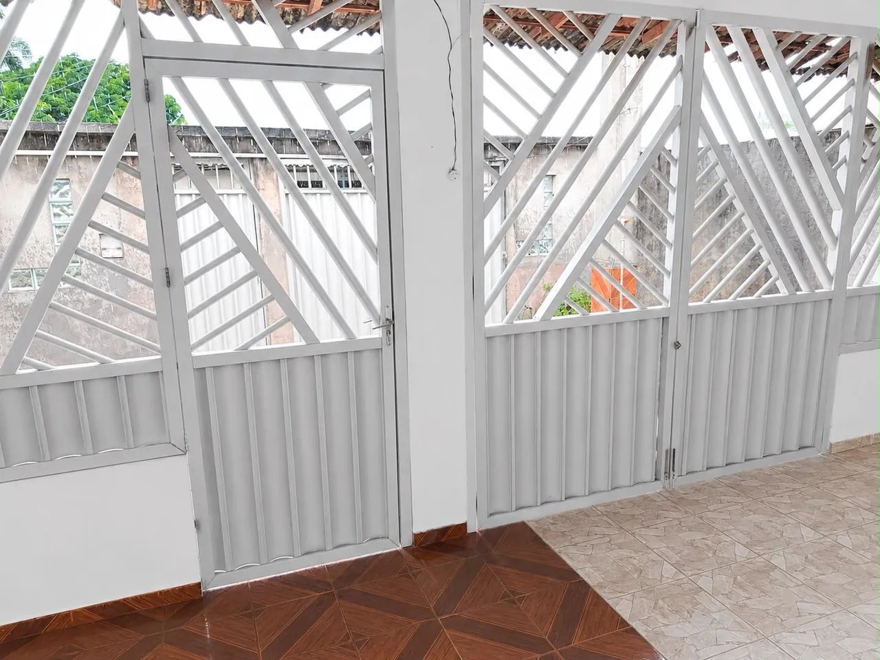 Vendo uma casa  - Foto 2