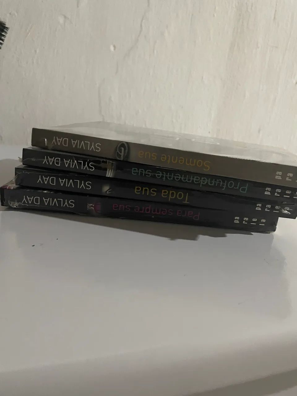 Box Silvia Day com 4 livros  - Foto 2