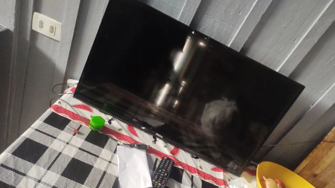 Vendo tv 32 smartv 500