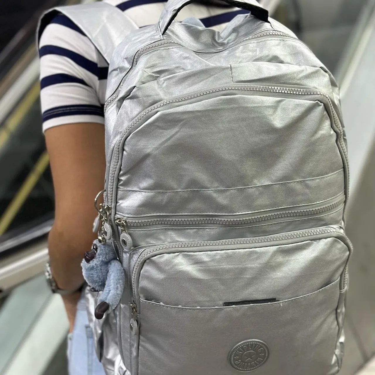 Mochila Kipling metalizada  - Foto 5