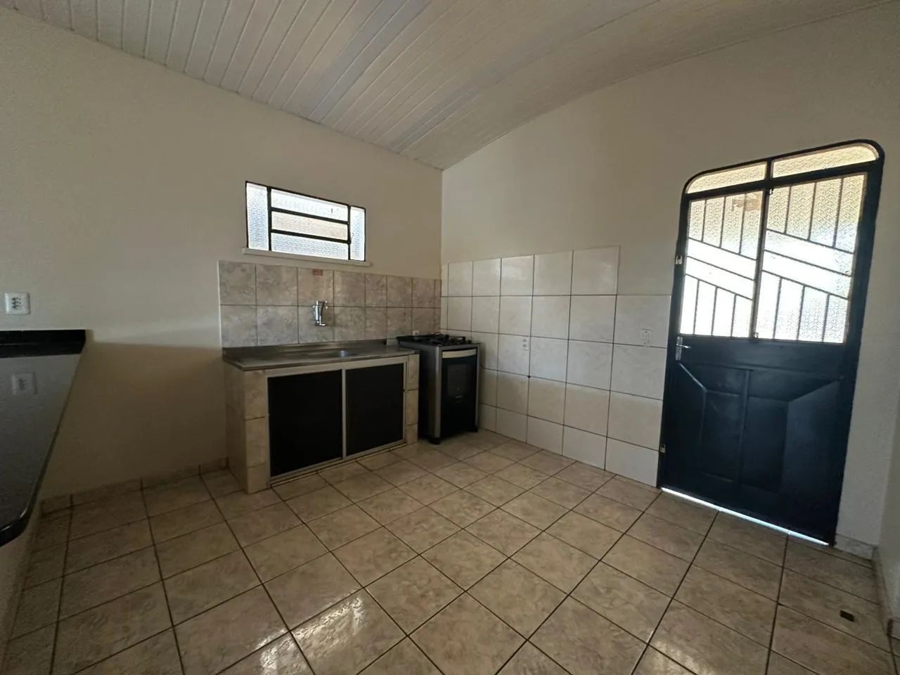 Vende-se casa com 2 suítes no cinturão verde  - Foto 5