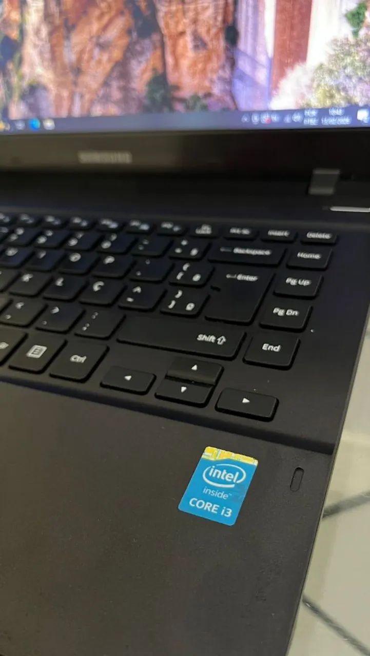 Notebook I3 Samsung  - Foto 2