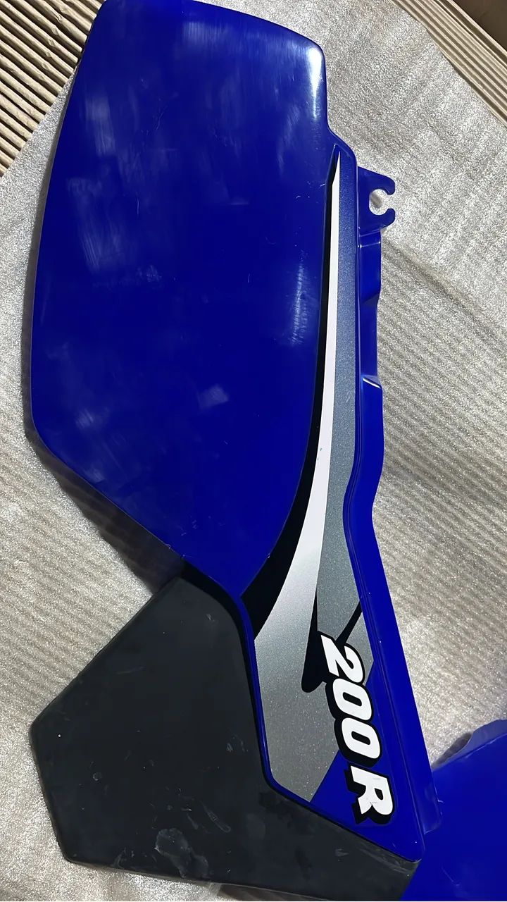 Tampa lateral esquerda Yamaha dt200r original - Peças para motos