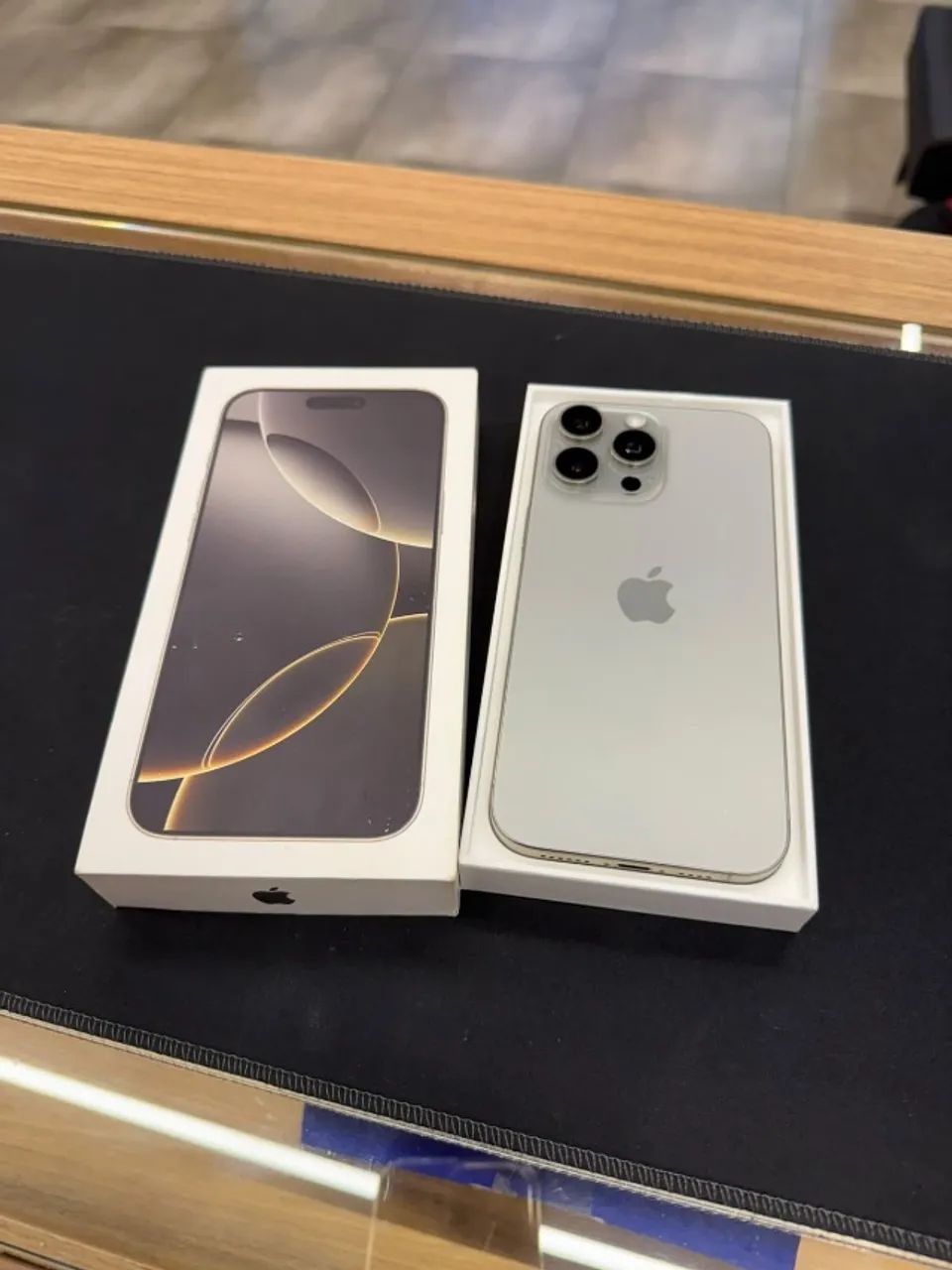 iPhone 16 pro max 256gb Natural titanium 90%