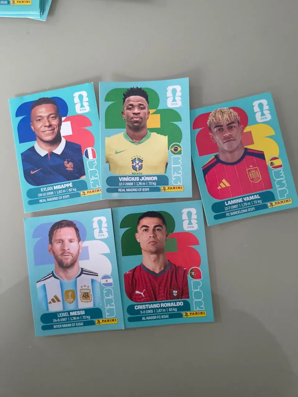 Vendo, figurinha da copa 2026