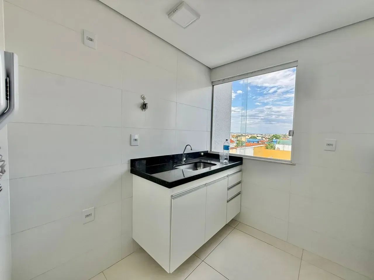 Apartamento de 70 m² com 2 quartos 1 banheiro 1 vaga - Foto 2