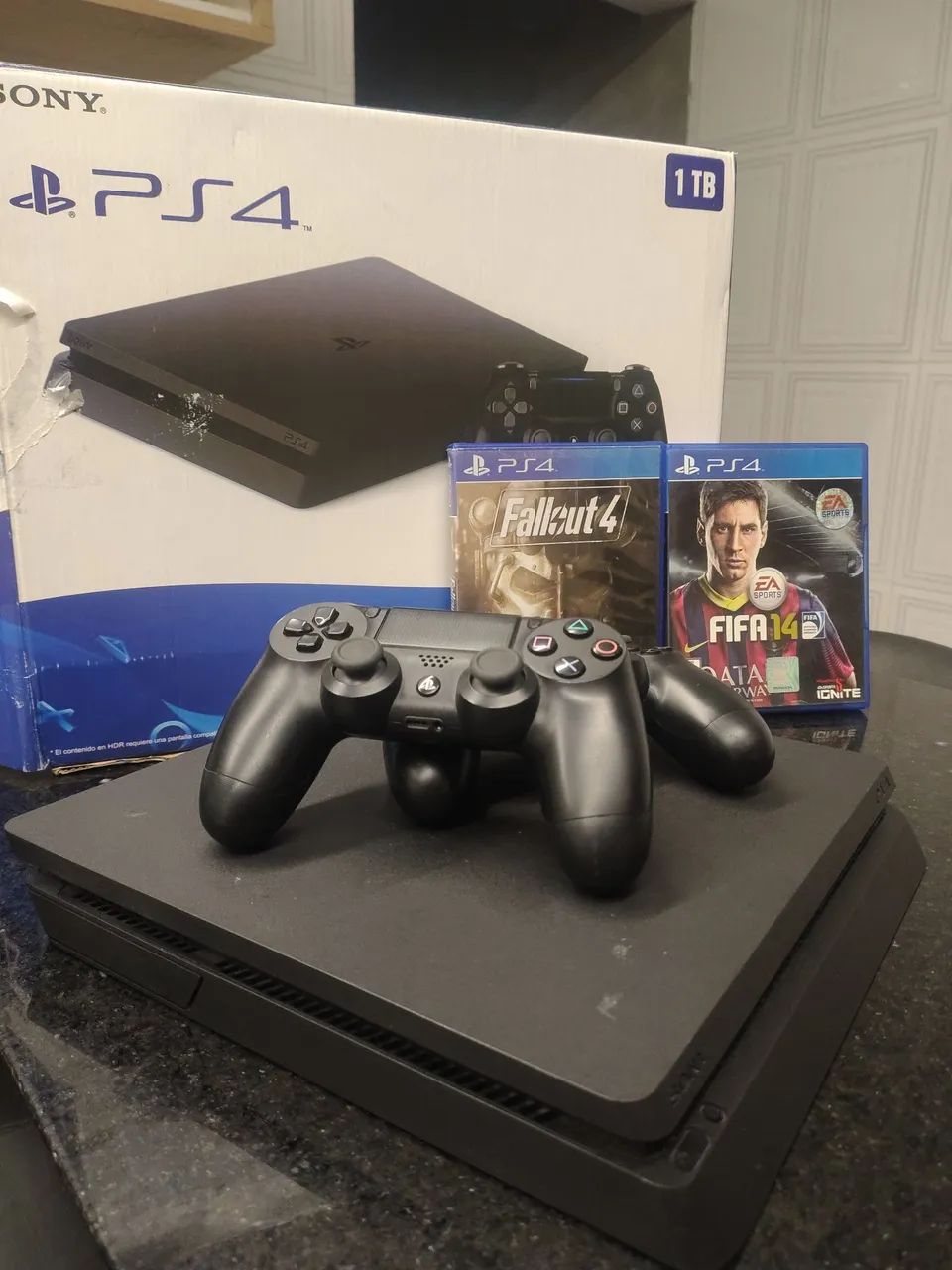 PS4 slim, pronto pra ser seu!!