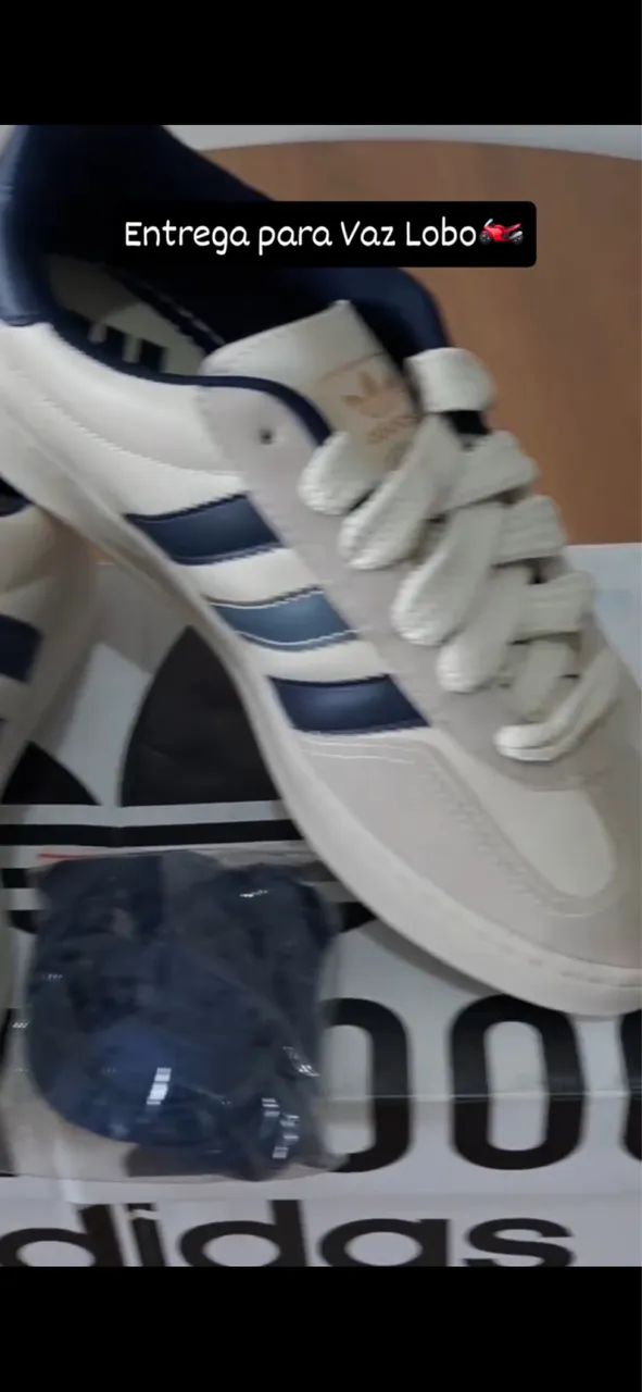 Tênis adidas azul 