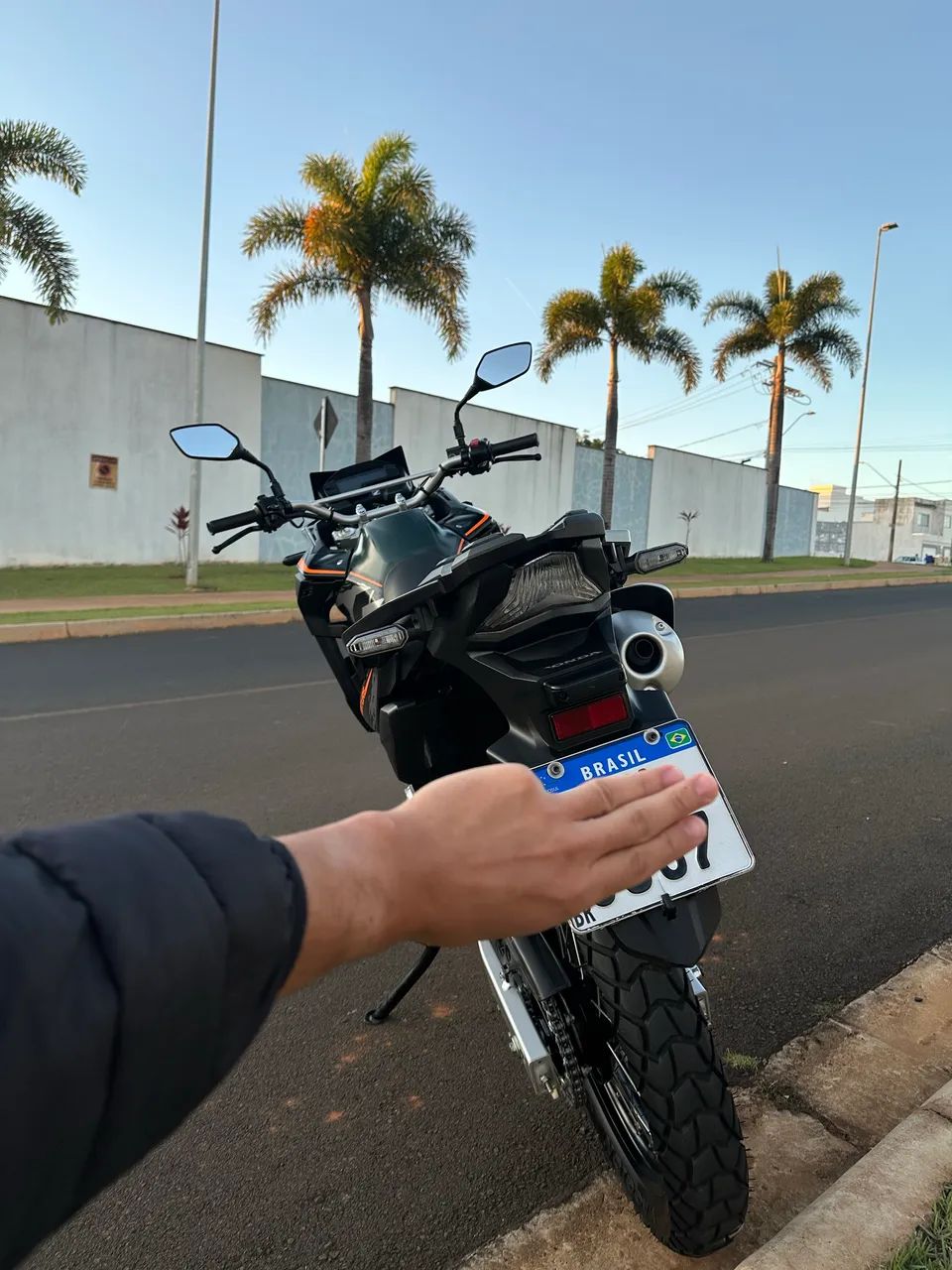 XRE 300 Adventure - Foto 4