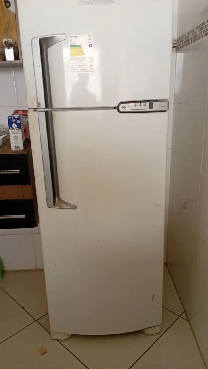 Vendo geladeira duplex - Foto 2