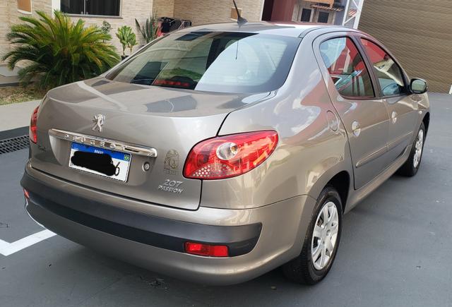 Peugeot 207 Passion XR 1.4 Manual 2011 - Foto 6