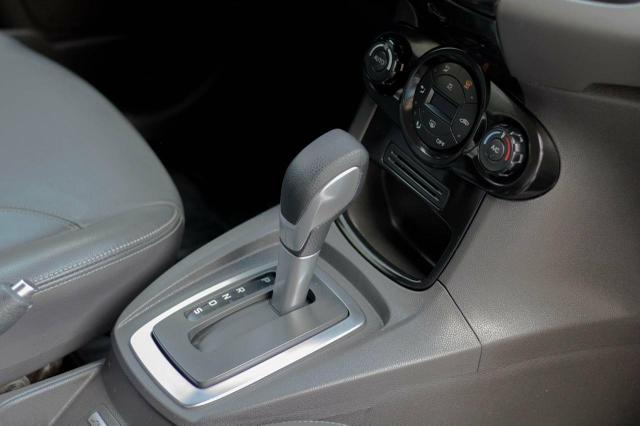 Ford Fiesta 1.0 ecoboost Titanium Plus Powershift 2017 completo - Foto 11