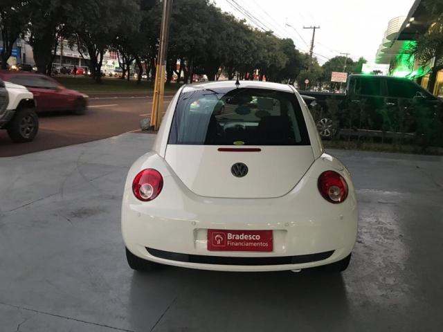 VW - VOLKSWAGEN NEW BEETLE 2.0 MI MEC./AUT. - Foto 4