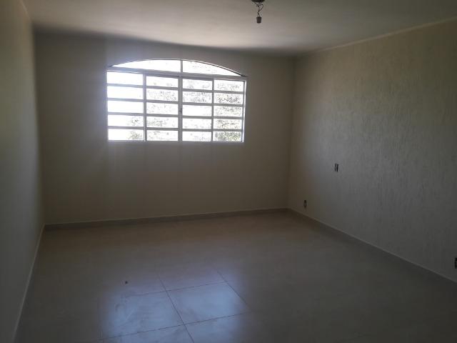 Vendo linda Casa de esquina, um verdadeiro paraíso,casa dos seus sonhos, impecável - Foto 18