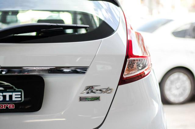Ford Fiesta 1.0 ecoboost Titanium Plus Powershift 2017 completo - Foto 8