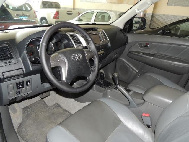 Toyota Hilux 3.0 SRV Cabine Dupla 4x4 Diesel 2014 - Foto 5
