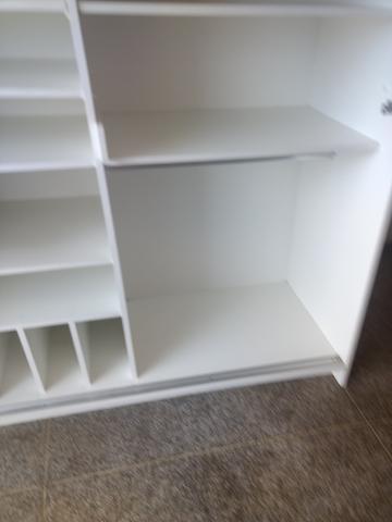 Armário expositor MDF portas de vidro 2 x 2 x 0,70m