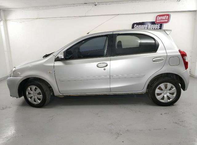 Etios 1.5 Hb Xs completo 2014 - Foto 6