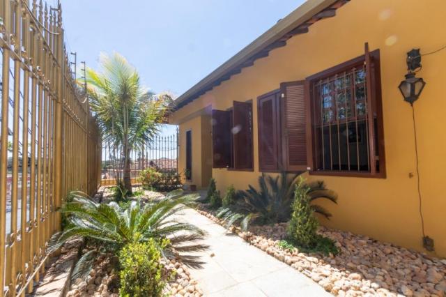 Casa com 4 dormitórios à venda, 291 m² por R$ 1.070.000,00 - Caiçara - Belo Horizonte/MG