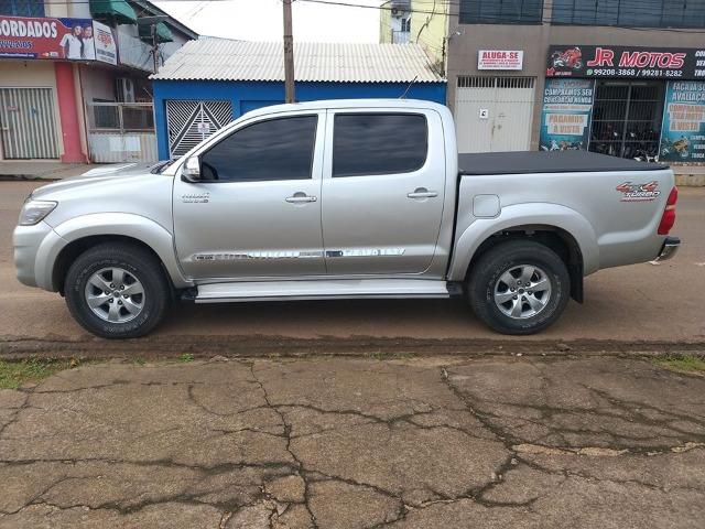 Vende-se Hilux 3.0 Srv seminova 2013 abaixo da fipe - Foto 4