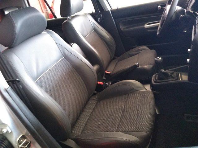 GOLF 2009/2010 1.6 MI SPORTLINE 8V FLEX 4P MANUAL - Foto 9