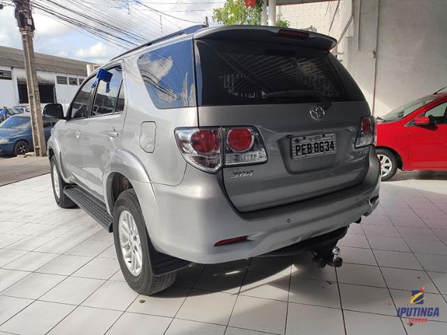 Hilux Sw4 2.7 SR Flex 5 Lugares - 2015 - Aceito Carro ou Moto como entrada - Foto 6