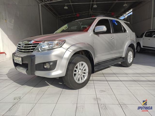 Hilux Sw4 2.7 SR Flex 5 Lugares - 2015 - Aceito Carro ou Moto como entrada - Foto 2
