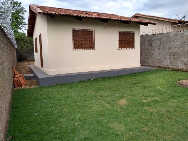 Casa reformada - com 2 quartos no cond. das esmeraldas - Foto 2