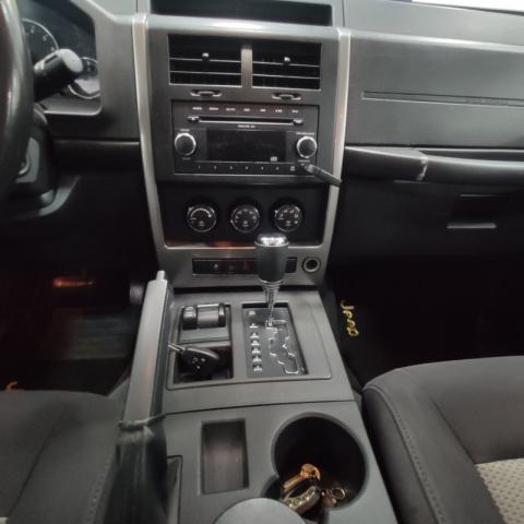 JEEP CHEROKEE 3.7 SPORT 4X4 V6 12V GASOLINA 4P AUTOMÁTICO- COM KIT GAS - Foto 18
