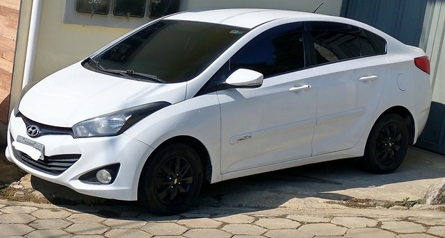 HB20 SEDAN 2015 CONFORT 1.0 COMPLETO