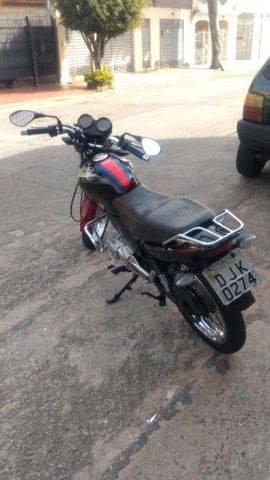 TITAN 125 2004
