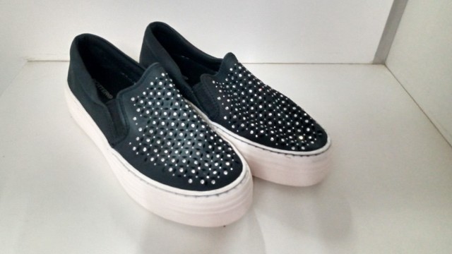 Slip on Bottero Tam 38 - Roupas e calçados - Vila Zacarias, Sorocaba  1009432502 | OLX