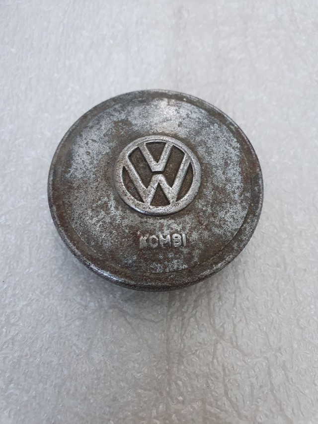 Kombi vovozinha cabrita tampa tanque gasolina usada original